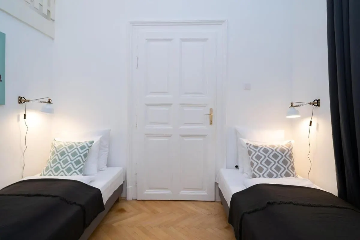 Comfortable Central And Quiet Apartment Budapest